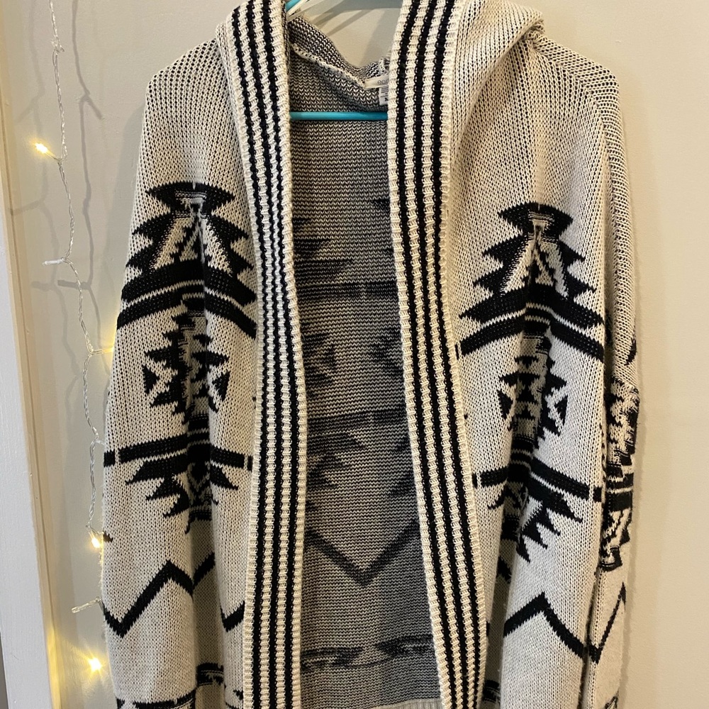 Hooded Urban Outfitters Sweater